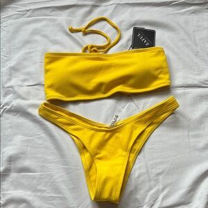 Yellow Bandeu Bikini Set Women’s Medium/Size 4/6